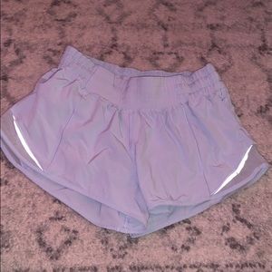 Lululemon Hotty Hot 2.5 Shorts